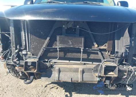 2005 GMC Yukon Xl 2500 Slt from USA, damaged, VIN 3GKGK26G05G221629